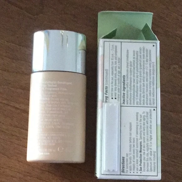 Clinique Even Better makeup 29 Latte. NIB - Picture 2 of 3